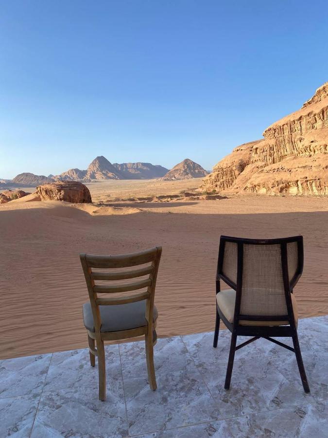 Hotel Omar Ali Luxury Camp Wadi Rum Esterno foto